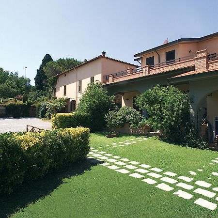 Ranch Hotel Scarlino Exterior foto