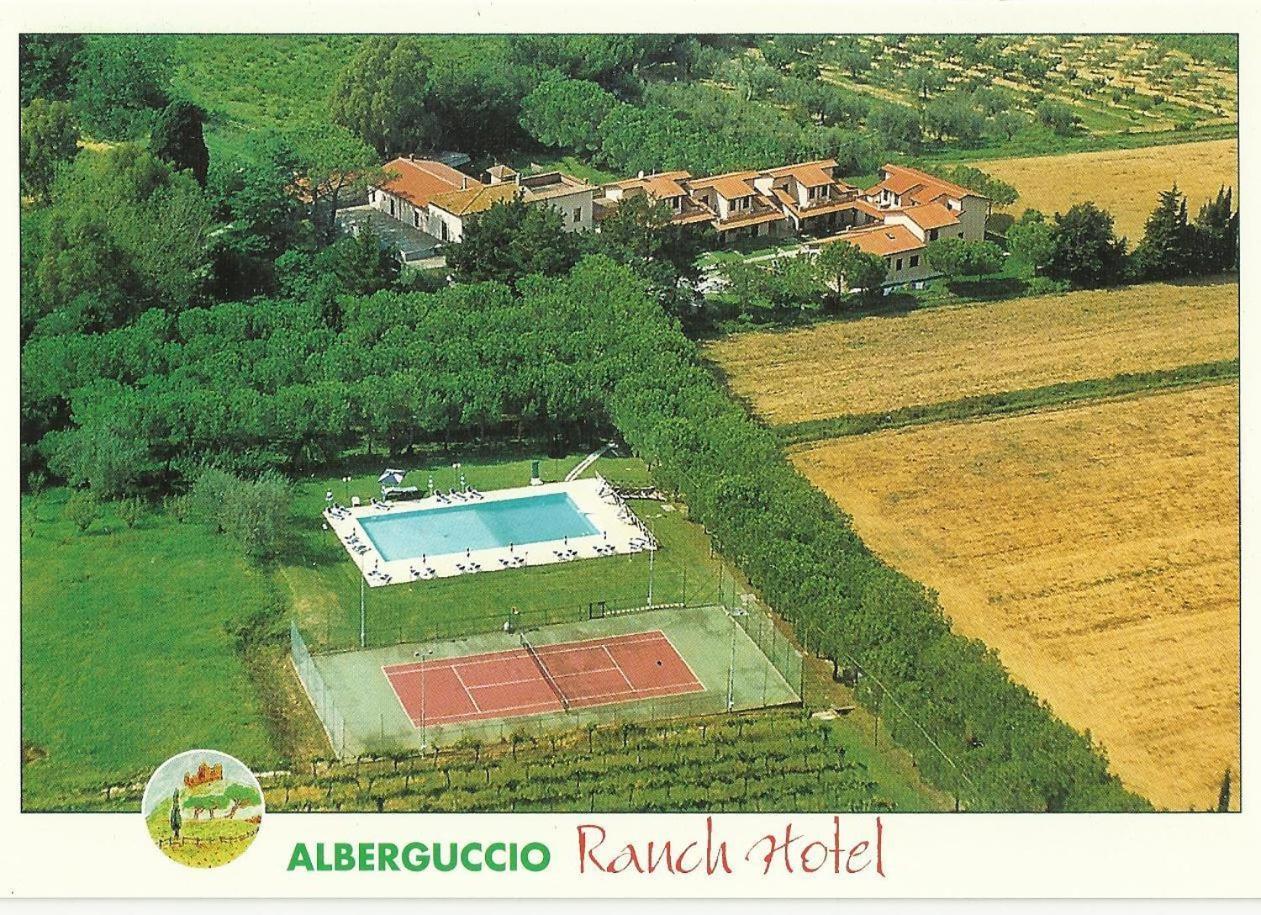 Ranch Hotel Scarlino Exterior foto